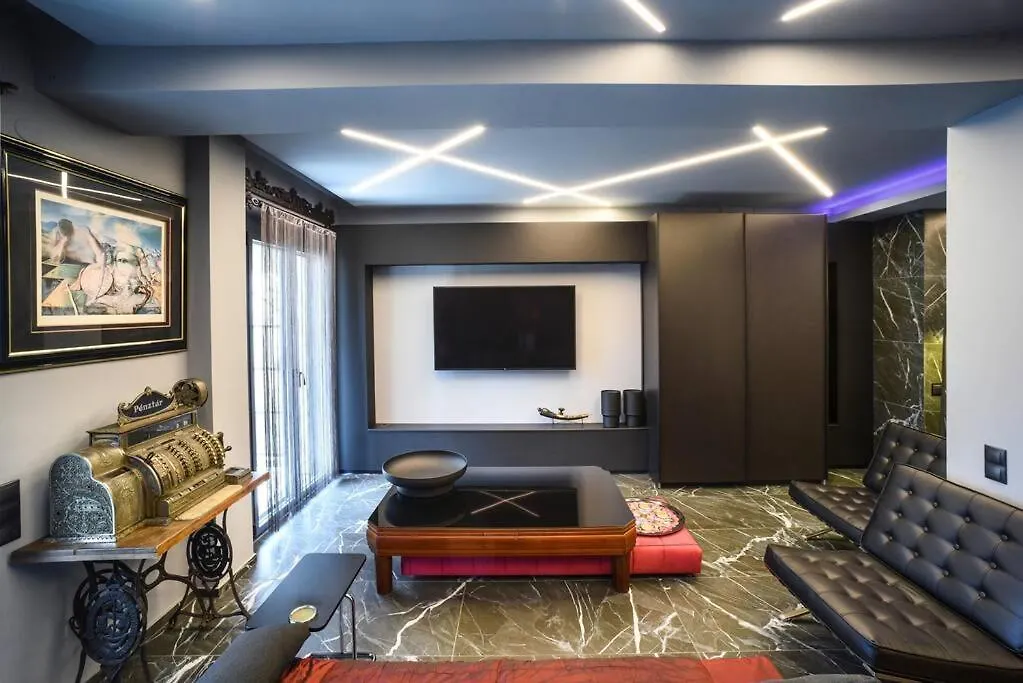 Luxury Apt A At Mitropoleos-Aristotelous Square Thessaloníki 0*,  Grekland
